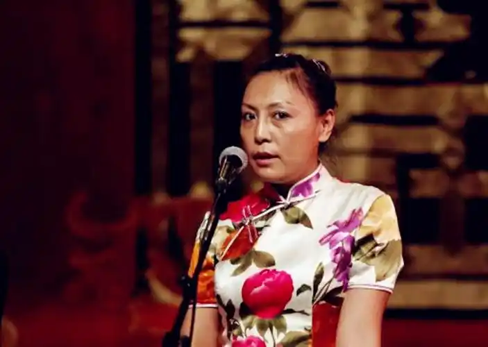 原创 大将说娱乐 4小时前 我要分享 在德云社女相声演员是非常少的