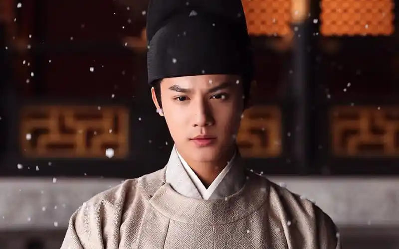 郑业成鹤唳华亭顾逢恩儒冠多误身