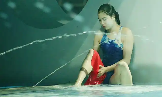 在中国跳水历史上,出现过多位跳水女皇,诸如伏明霞,郭晶晶等人.