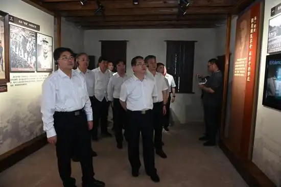 全国政协常委,民革中央副主席刘家强,湖南省委常委,省委统战部部长隋